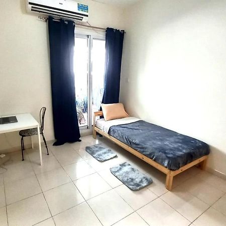 Dubai Homestay - Private Single Room Kültér fotó